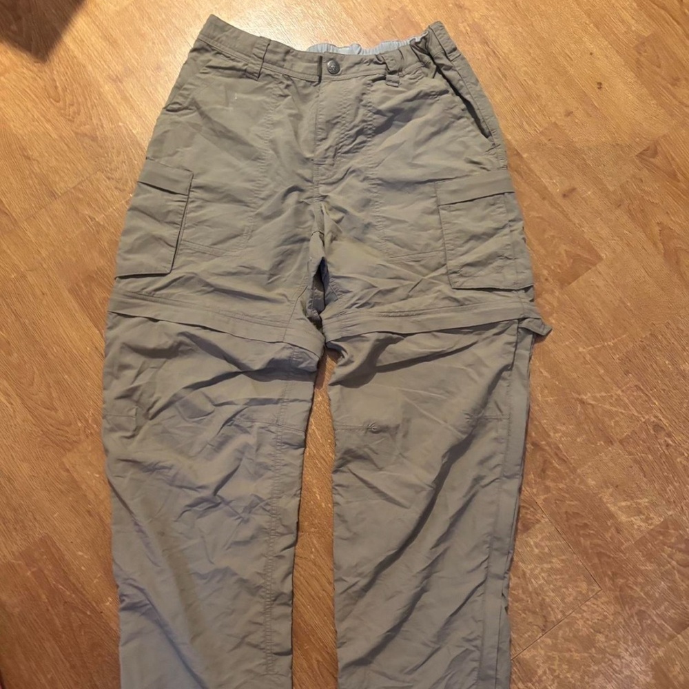 Women’s Cargo REI tan pants